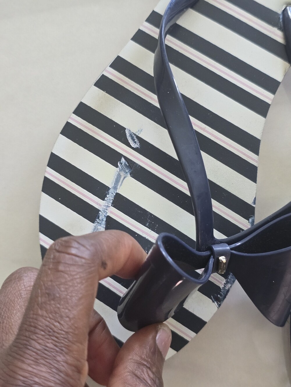 Kate Spade New York Bow Flip Flops 9-10 Navy Striped Pink White Sandals Preppy - Picture 5 of 9